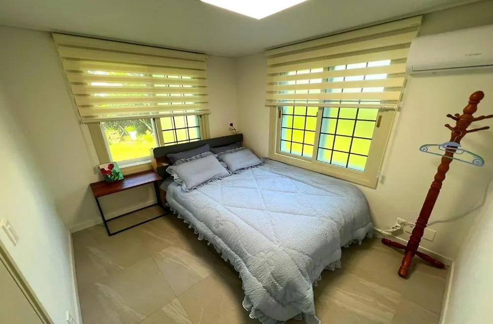 Jeju Haebyeol Private Pension Pet Friendly Guest house