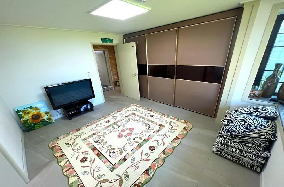 Jeju Haebyeol Private Pension Pet Friendly