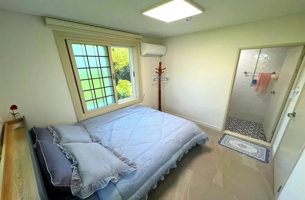 Jeju Haebyeol Private Pension Pet Friendly